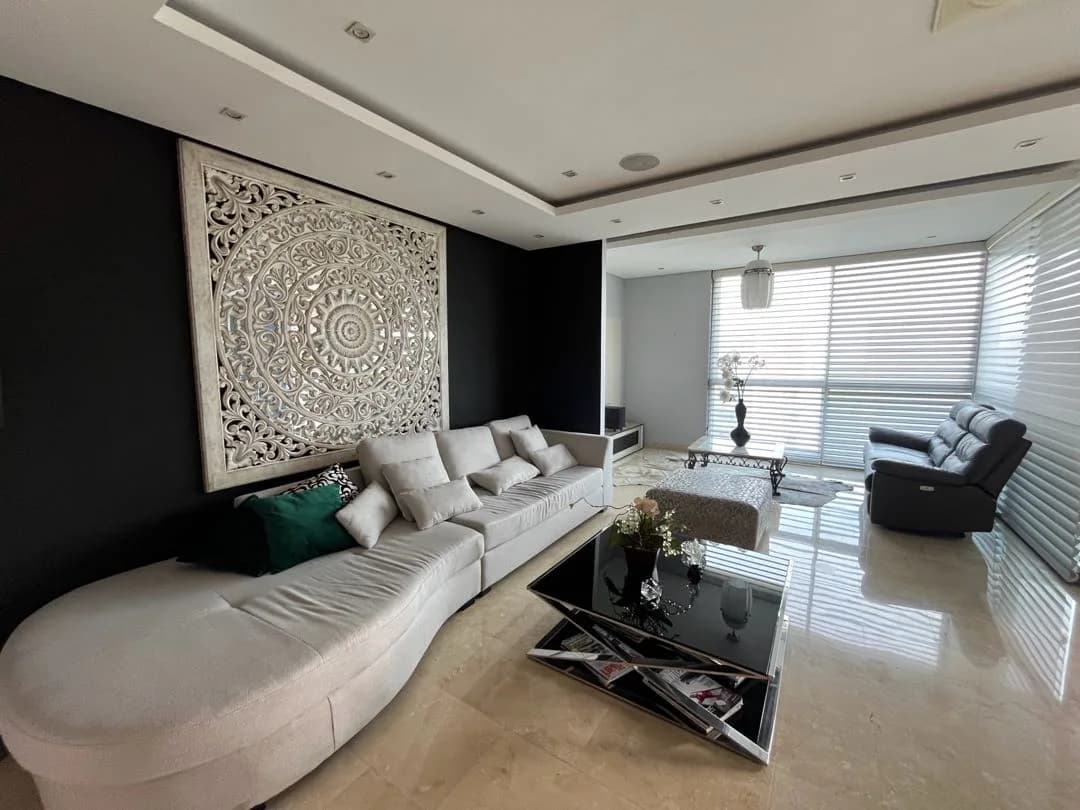 Apartamento en Arriendo en Paseo de la Castellana Amoblado - Imagen 2