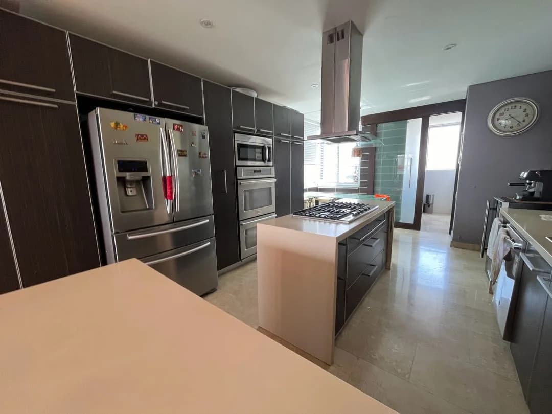 Apartamento en Arriendo en Paseo de la Castellana Amoblado - Imagen 12