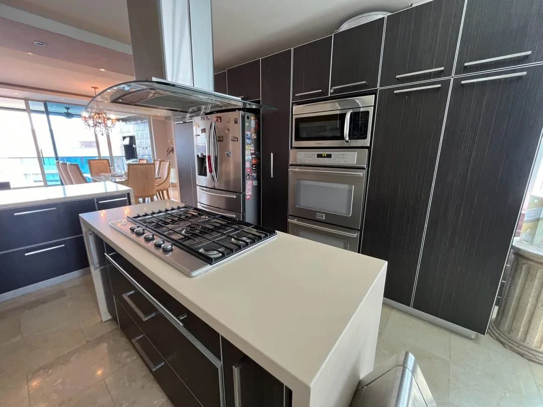 Apartamento en Arriendo en Paseo de la Castellana Amoblado - Imagen 13