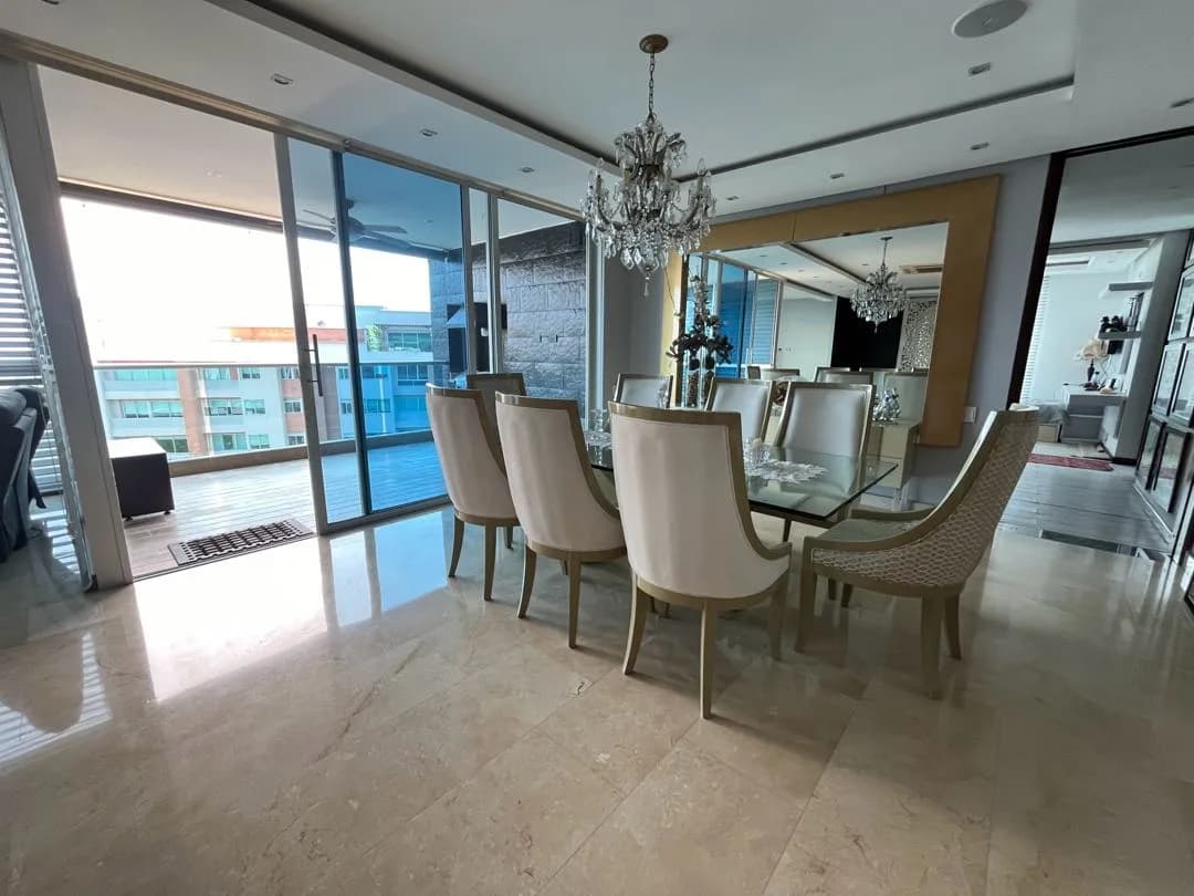 Apartamento en Arriendo en Paseo de la Castellana Amoblado - Imagen 4